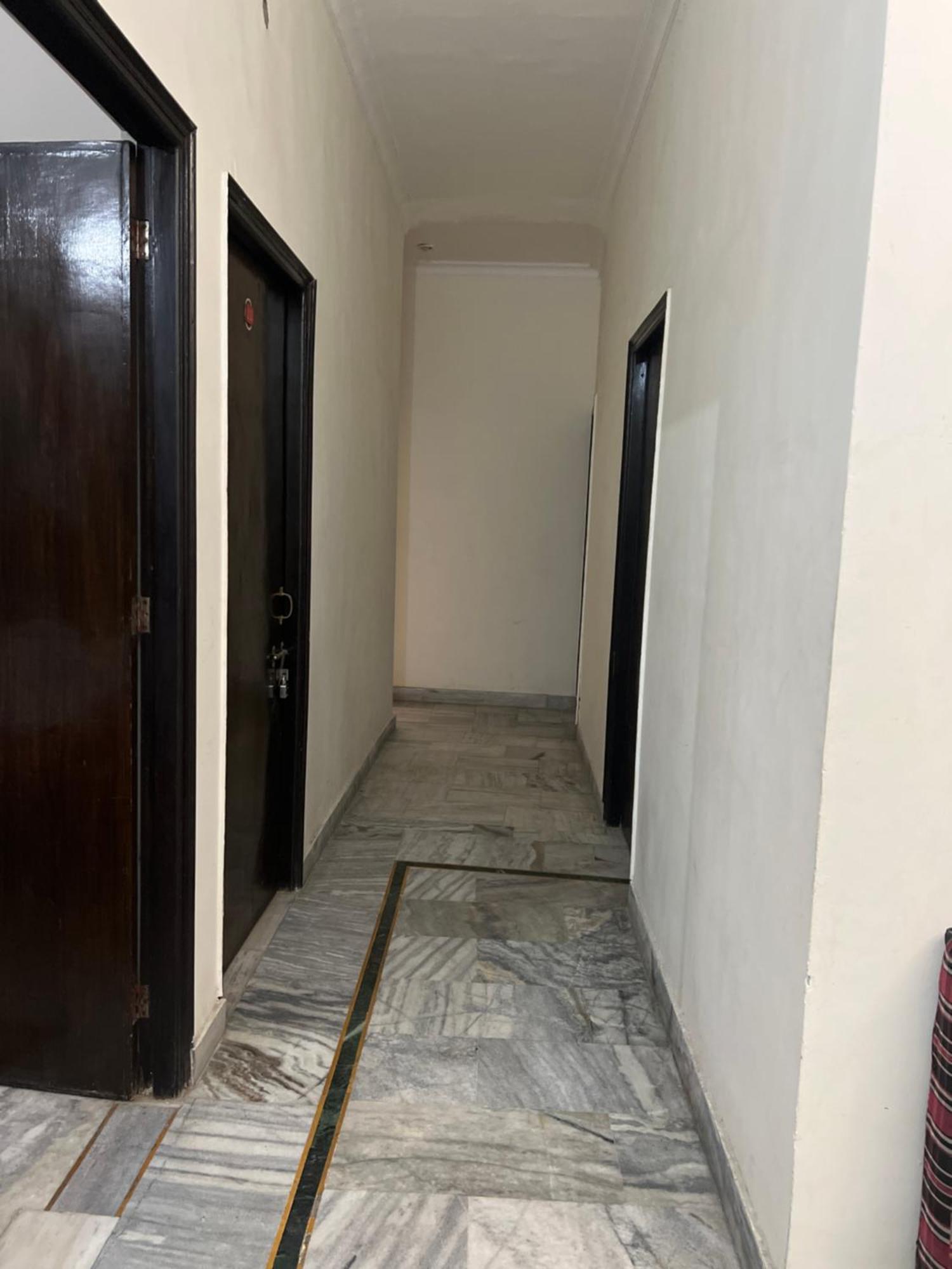 Raja Guest House -- Jalandhar Railway Station -- For Family, Couples, Travellers Zewnętrze zdjęcie