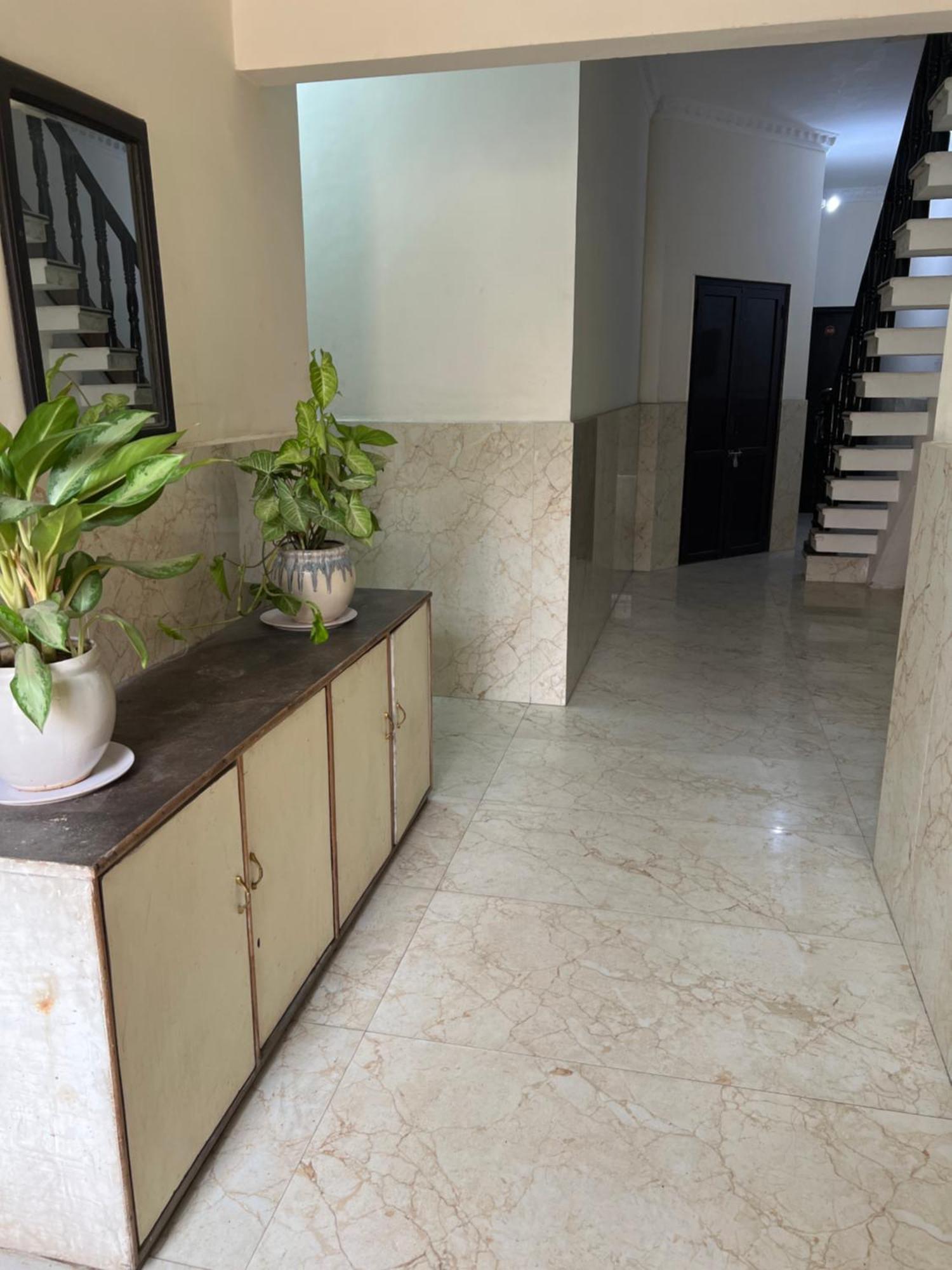 Raja Guest House -- Jalandhar Railway Station -- For Family, Couples, Travellers Zewnętrze zdjęcie